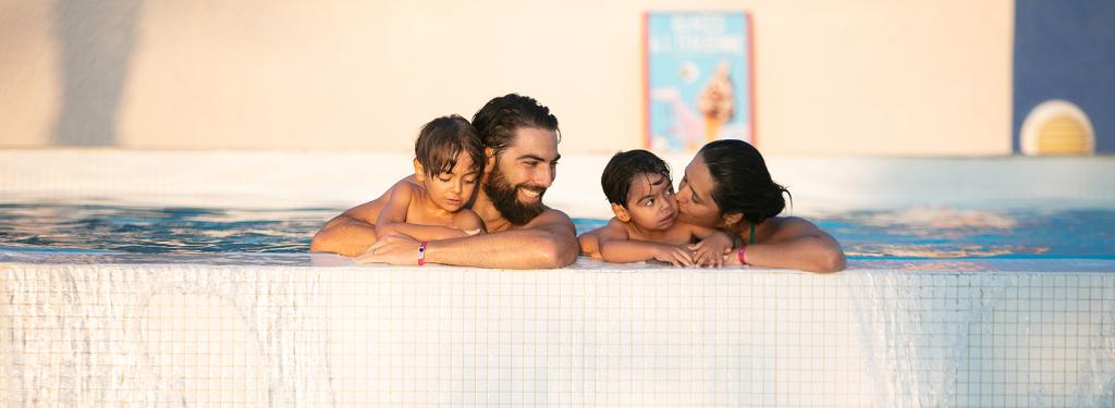 Piscine au camping Marisol