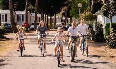Vélo au camping Bois de Bayadène